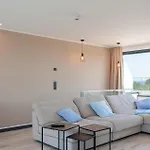 Prora Solitaire Avida Loft15 * Binz